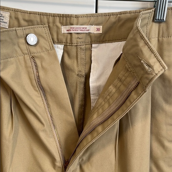 LEVI’S PREMIUM Khaki High Waist Cotton Pants Chinos Tapered Pleated, Size 30 - Picture 11 of 14
